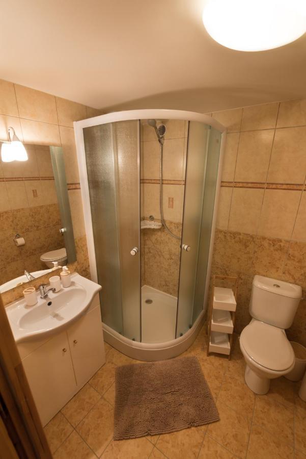 Apartmany Adrspach " U Kozaru " Teplice nad Metují エクステリア 写真