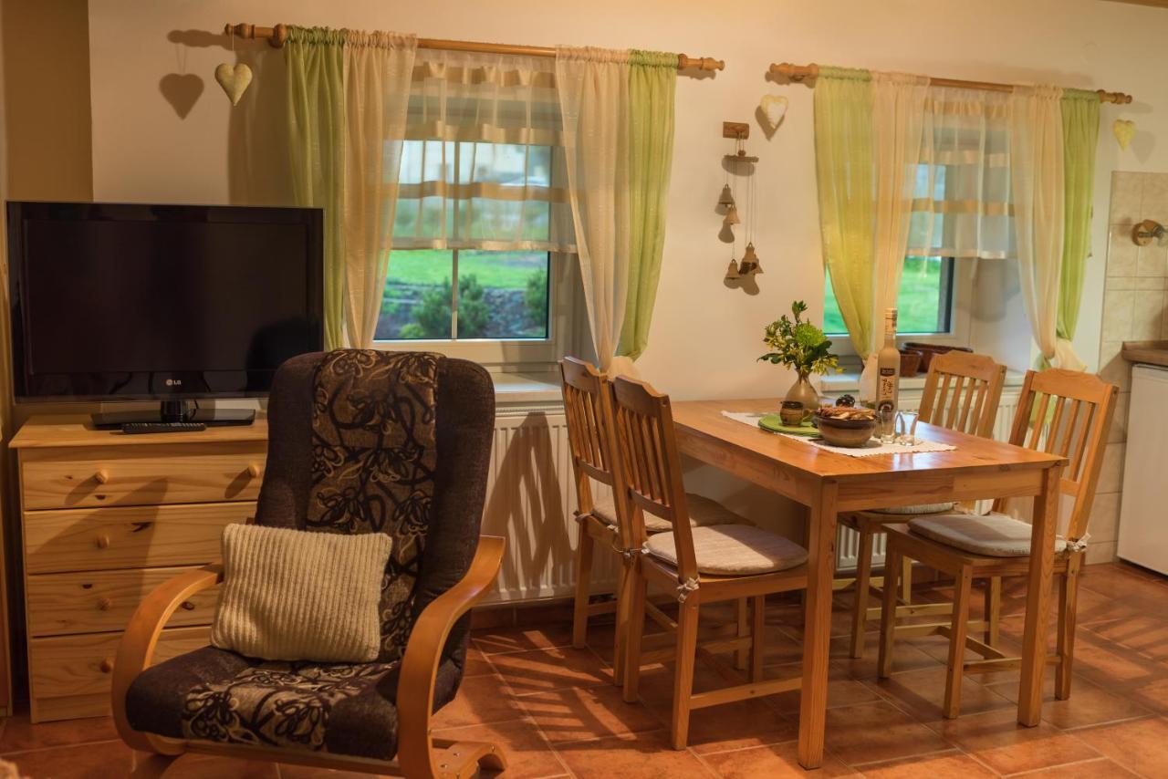Apartmany Adrspach " U Kozaru " Teplice nad Metují エクステリア 写真