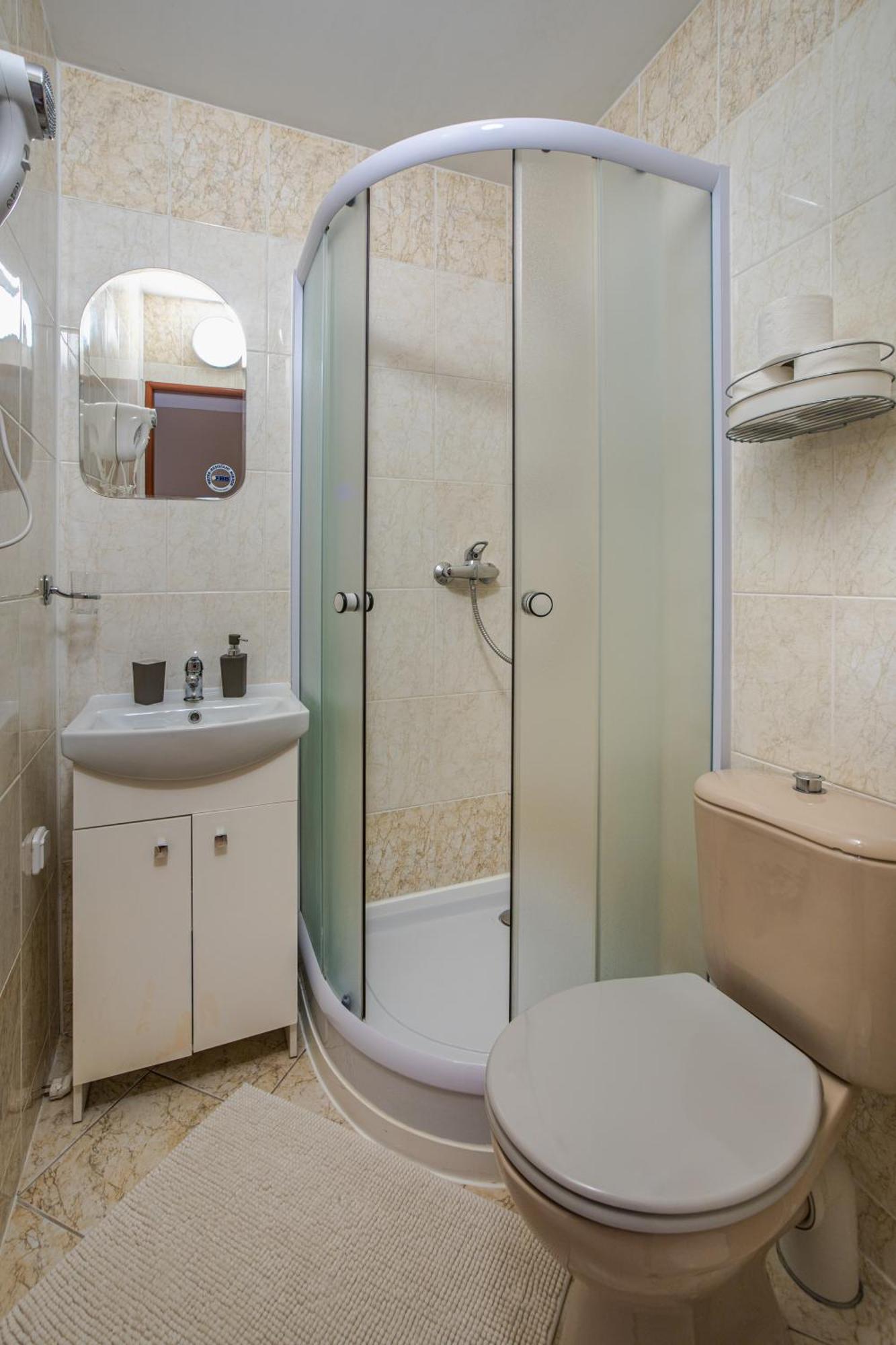 Apartmany Adrspach " U Kozaru " Teplice nad Metují エクステリア 写真